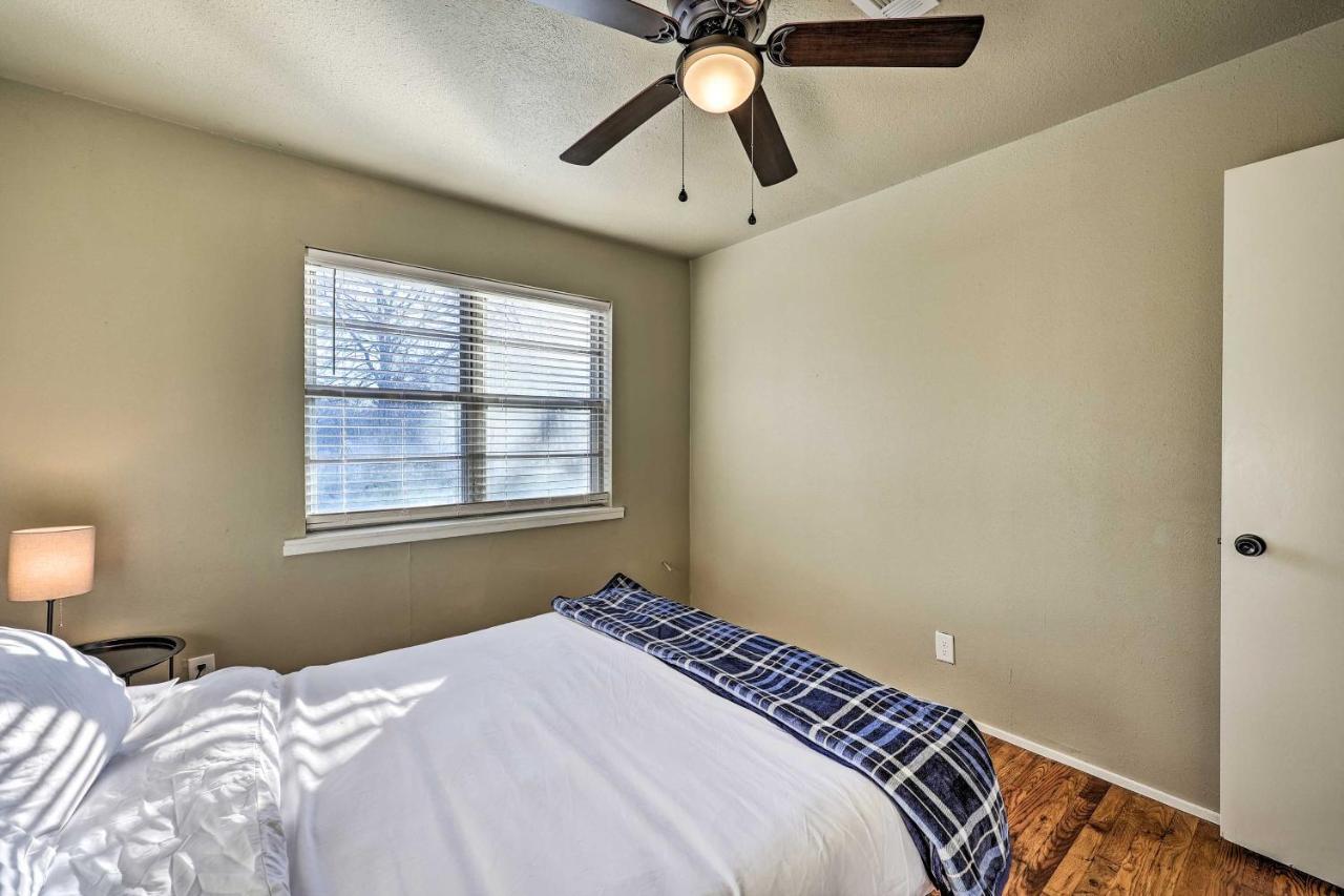 Fayetteville Vacation Rental - 2 Mi To Dtwn! Экстерьер фото